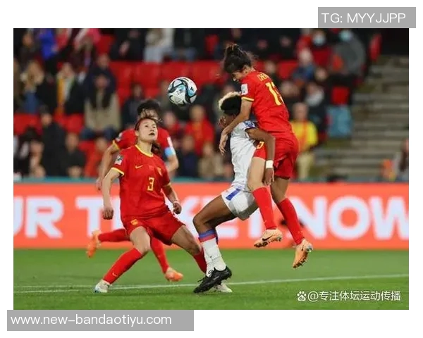 中国女足半场落后苏格兰三球张琳艳破门朱钰遭遇两次吊射失误 中国女足半场落后苏格兰三球张琳艳破门朱钰遭遇两次吊射失误