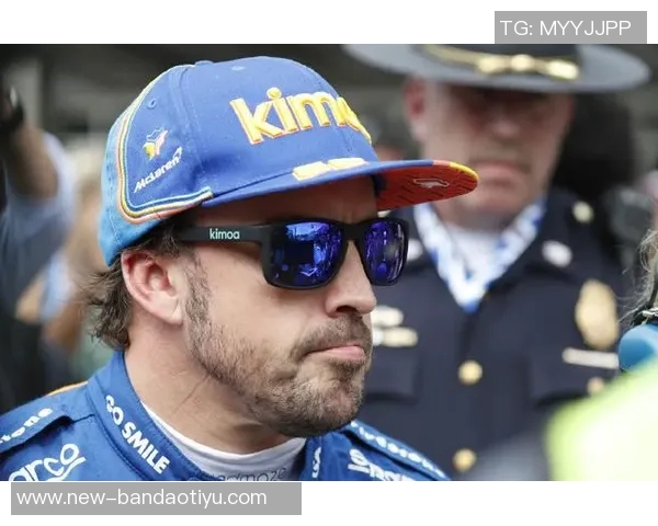 马卡分析皇马右路困境阿隆索仍在寻觅最佳人选解决方案 马卡分析皇马右路困境阿隆索仍在寻觅最佳人选解决方案