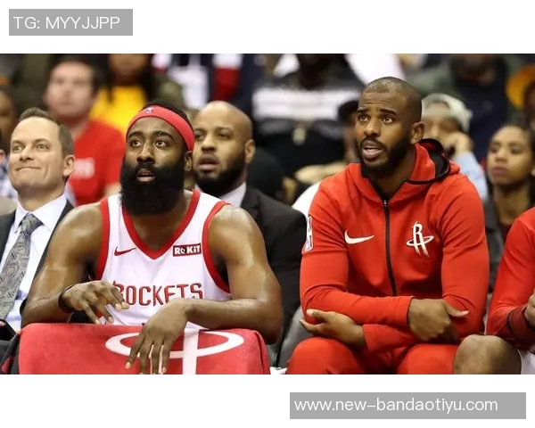 保罗谈与哈登的默契配合称一起打球的时光令人愉悦 保罗谈与哈登的默契配合称一起打球的时光令人愉悦