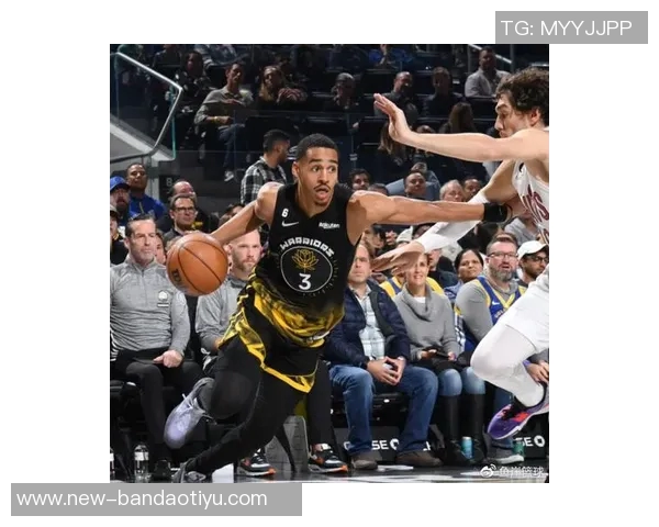 克莱状态回暖五记三分助力球队队友教练赞其牵制力巨大打开进攻缺口