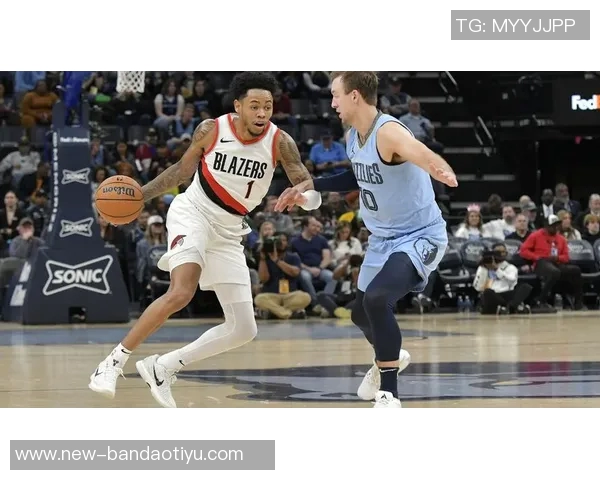 安芬尼西蒙斯表现出色砍下23分马祖拉称其值得更多出场时间